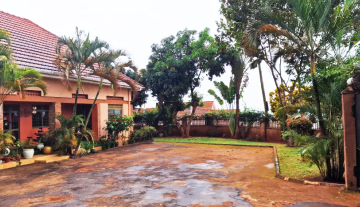 WhatsApp Image 2025-12-10 at 13.36.07.jpeg